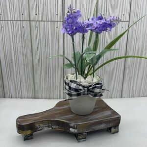 Rustic Wooden Cutting Board / Handmade wooden platform pedestal